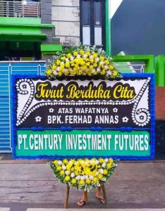 Jual bunga papan duka cita terdekat Bintaro Pondok Aren kirim cepat 3 jam Arumi Florist.